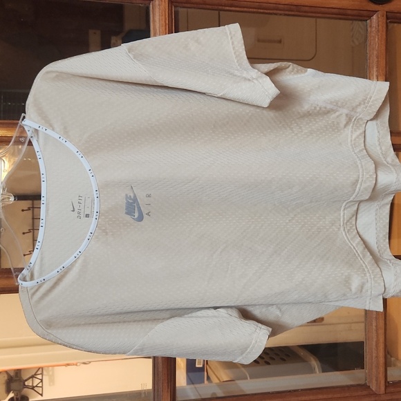 Nike Tops - Nike air dri-fit mesh cropped running shirt